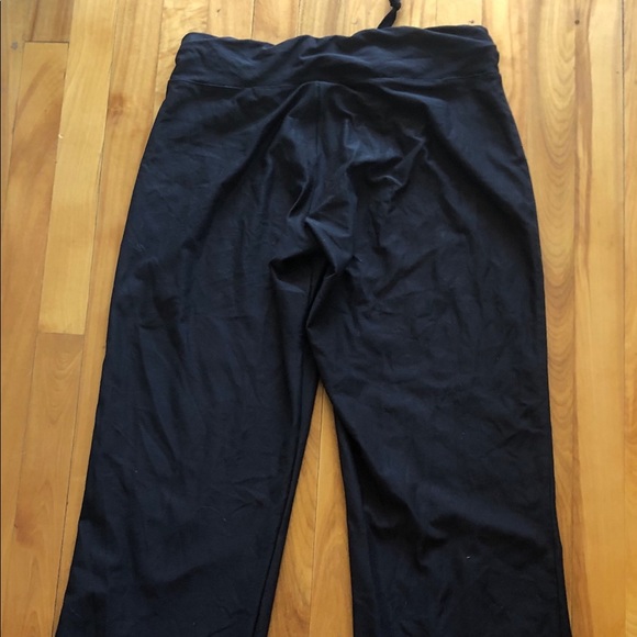 Nike Yoga Pants - Picture 1 of 5